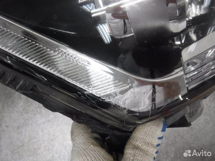 Фара передняя правая Hyundai Creta