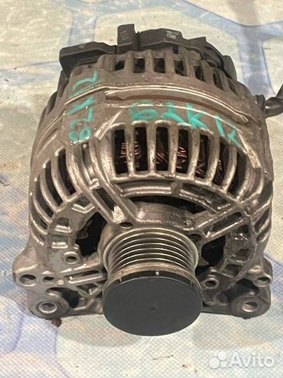 Генератор 03C903023S