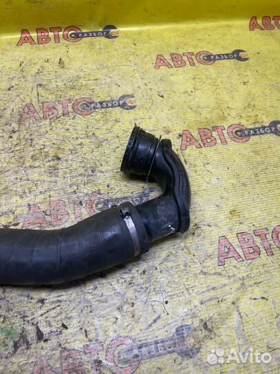 Патрубок интеркулера Opel Astra J A16LET 2013