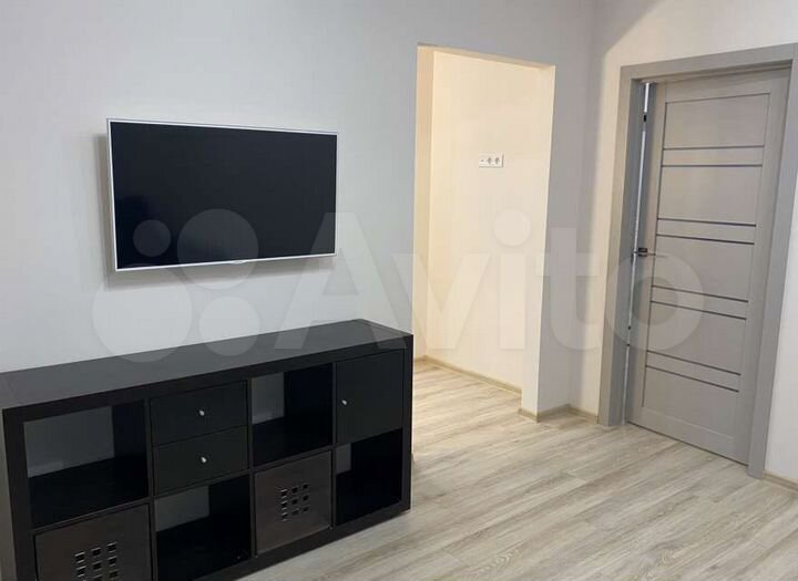 1-к. квартира, 80 м², 10/23 эт.