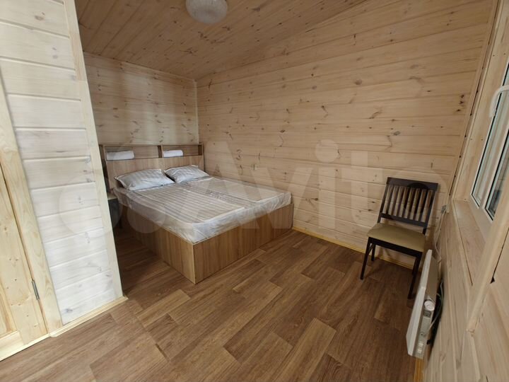 Дом 42 м² на участке 5 га