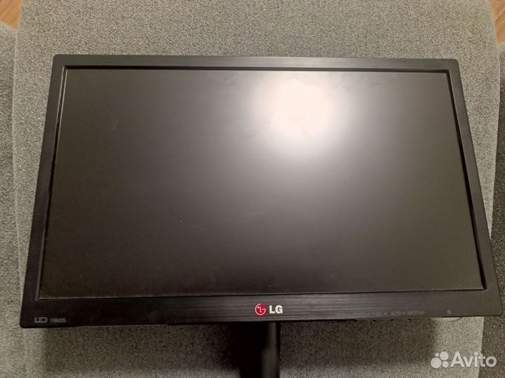 Монитор lg 19м3аа