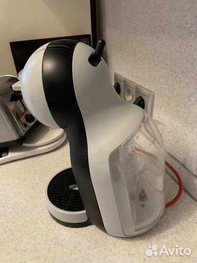 Кофеварка капсульная dolce gusto