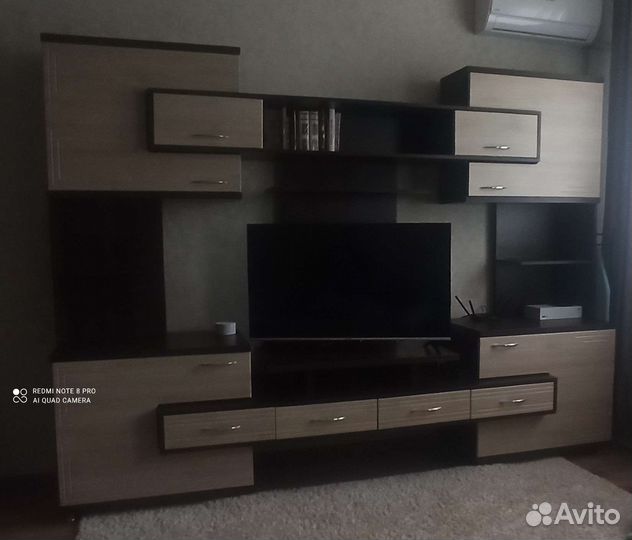 Стенка в гостиную