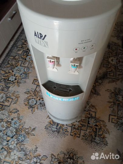 Кулер для воды с холодильником бу