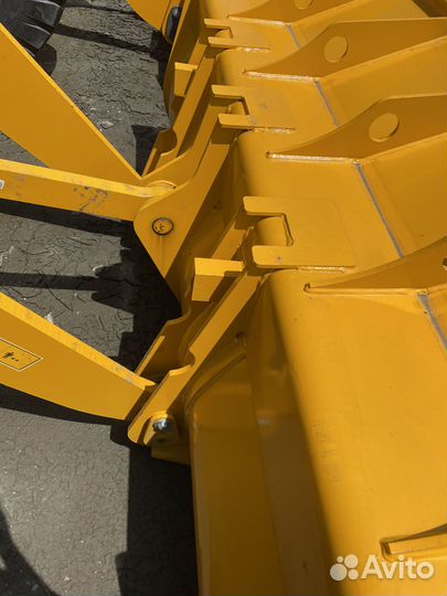 Фронтальный погрузчик Lonking CDM843, 2023