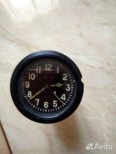 Часы военные