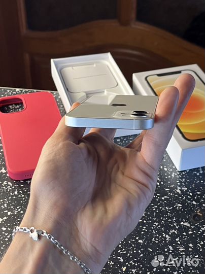 iPhone 12 mini, 64 ГБ