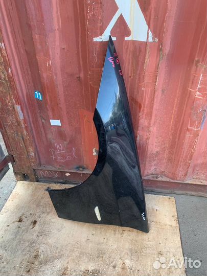 Крыло переднее левое BMW 3 series E90