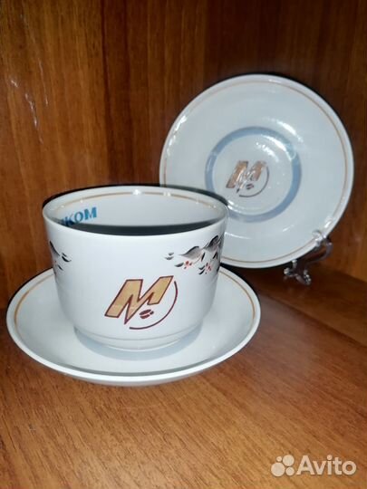 Фарфоровая чайная пара