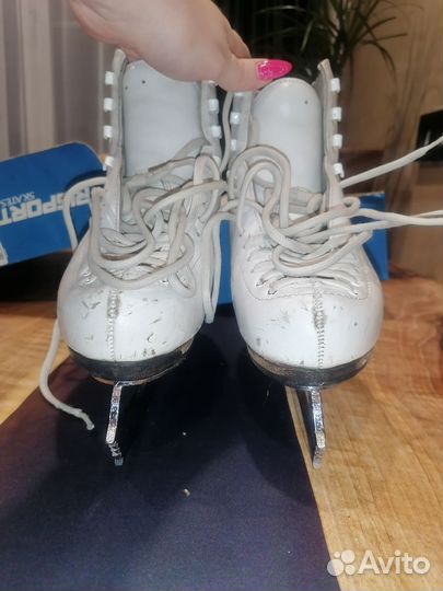 Фигурные коньки risport 240, John Wilson