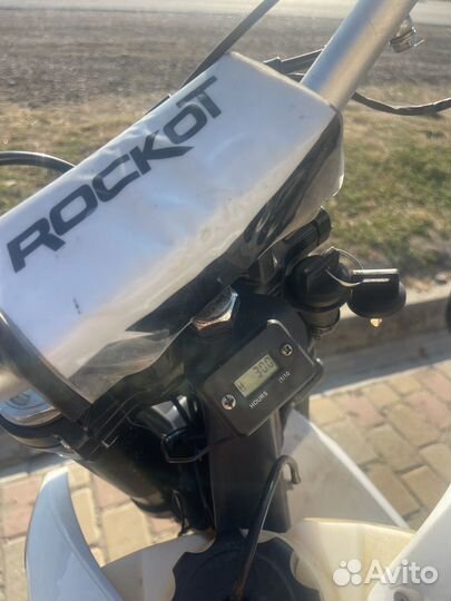 Кроссовый мотоцикл