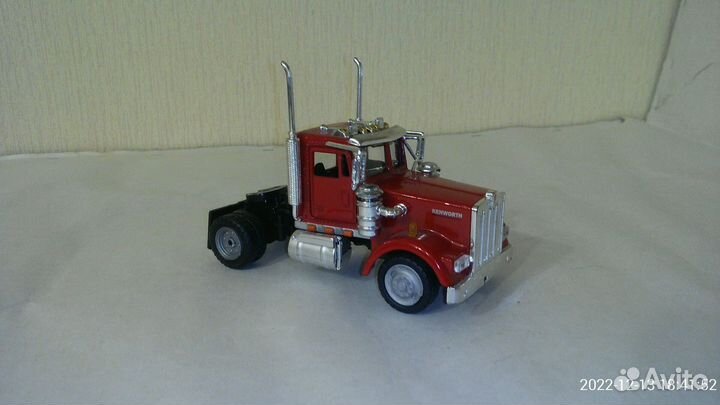 Модели1:43 Кенворт и Скания (Седельные тягачи )