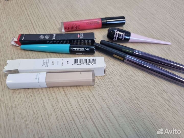 Наборы косметики MarcJacobs,Guerlain,Makeupforever