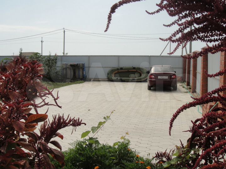 Комната 20 м² в 7-к., 1/1 эт.