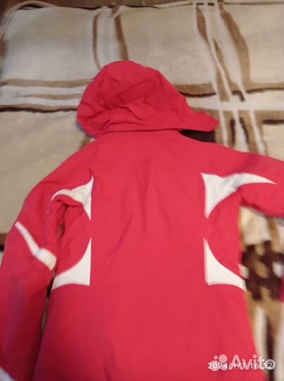 Куртка женская горнолыжная фирмы Columbia