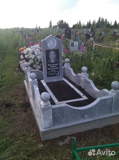 Ритуальные услуги. Памятники, ограды