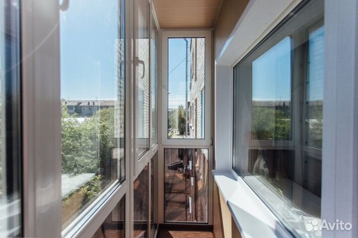 Остекление и отделка балконов