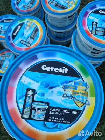 Эластичная водоотталкивающая затирка Ceresit