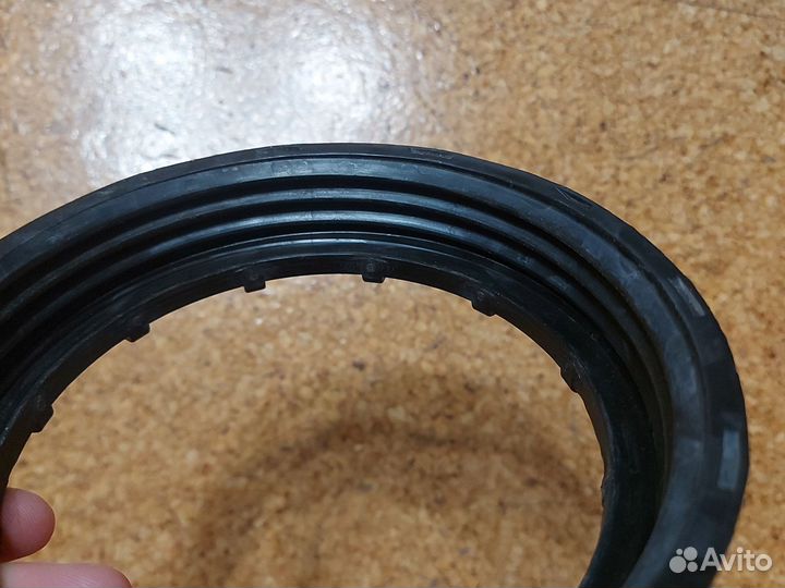 Гайка топливного насоса Skoda Octavia Tour А4