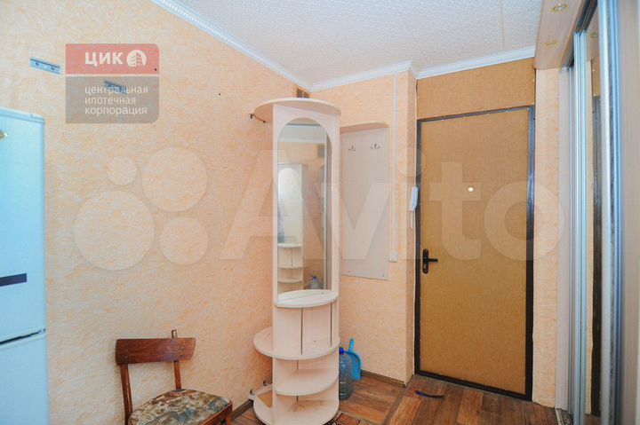 Комната 16,9 м² в 4-к., 8/9 эт.