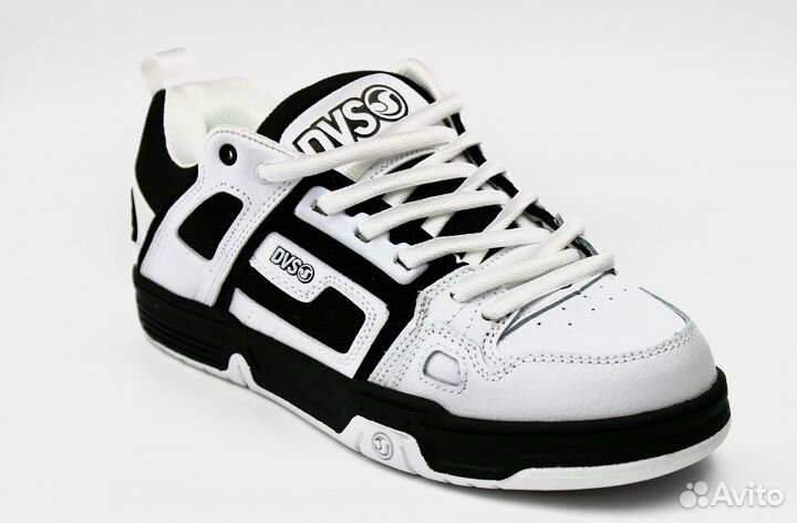 Кроссовки DVS