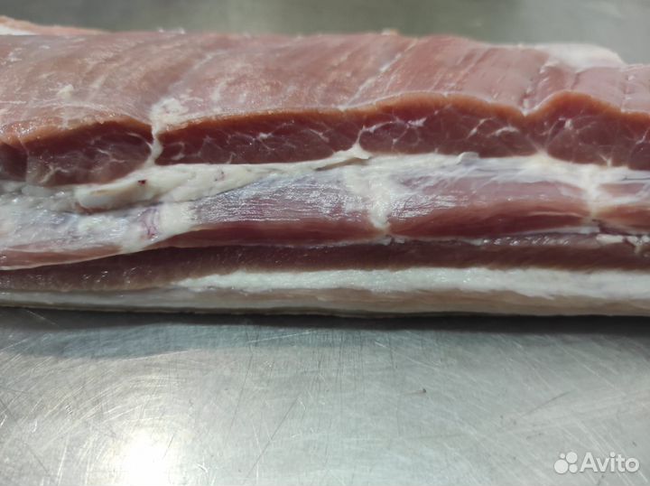 Свинина не жирная полутуши охлажденная с доставкой