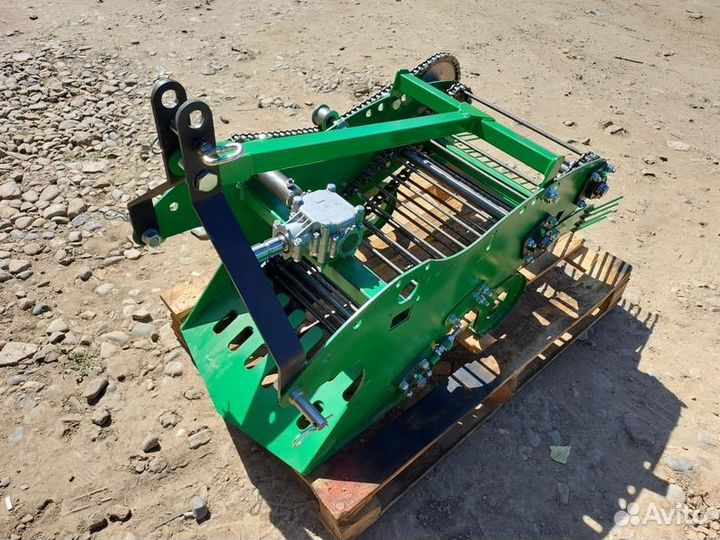 Транспортерная копалка для трактора