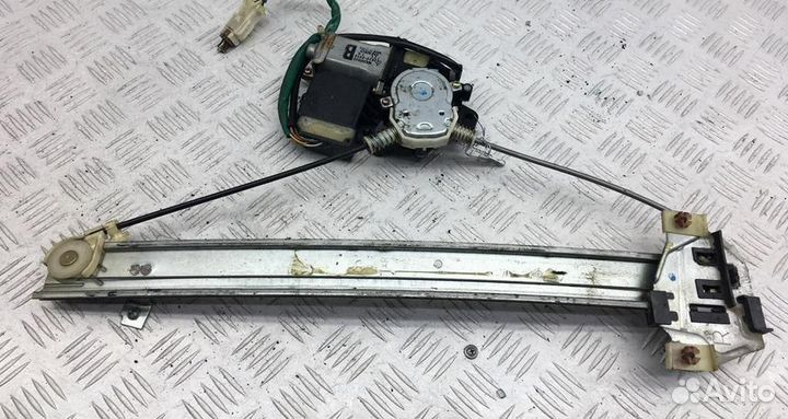 Моторчик стеклоподъемника Mitsubishi Galant