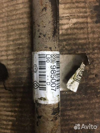 Привод Рено Логан. Левый и правый