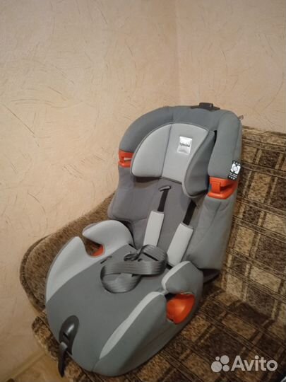 Детское кресло