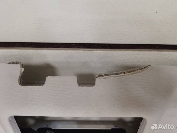 Потолок Jaguar E-pace x540