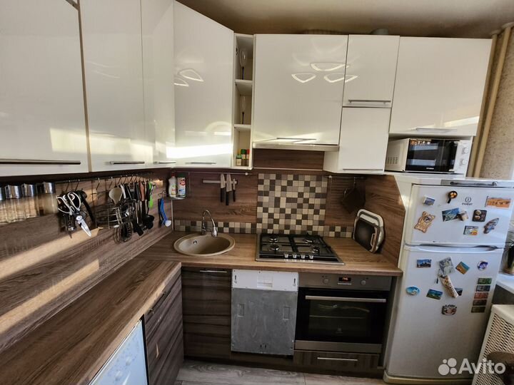 Кухонный гарнитур угловой в хрущевку бу