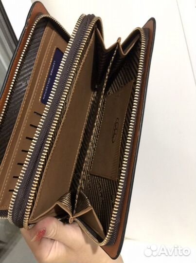 Барсетка кистевая. Портмоне-клатч