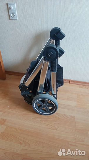Коляска детская