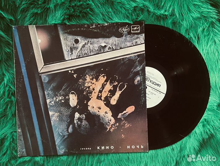 Пластинки Элтон Джон, Билли Холлидей, кино