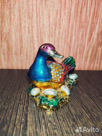 Шкатулка, статуэтка, монетница 