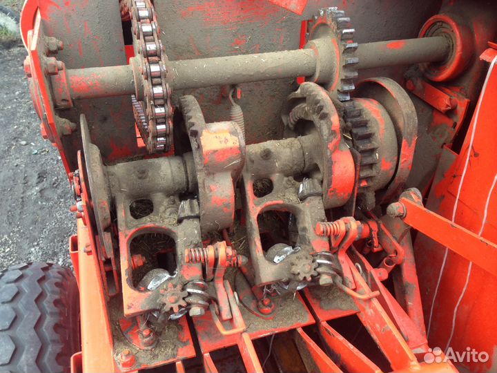 Пресс-подборщик Sipma Z224/1, 2000