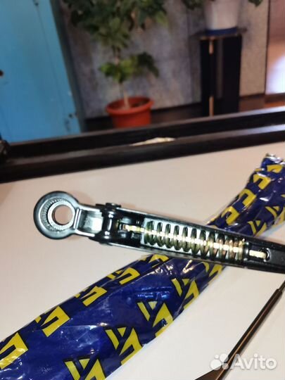 Поводок стеклоочистителя Ваз 2101-07,2121Нива