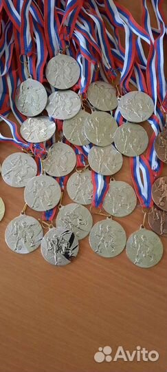 Медаль, футбол