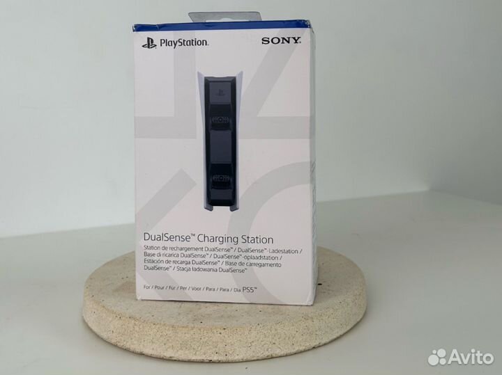 Зарядная станция Sony Dualsense для геймпадов PS5