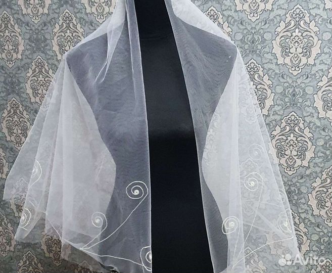 Свадебная фата новая