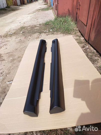 Накладки на пороги нива Шевроле