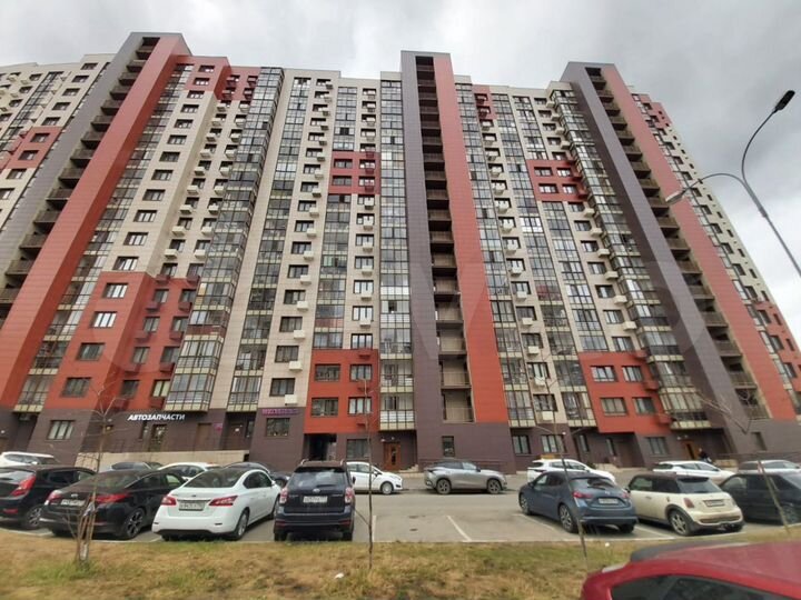 2-к. квартира, 57,8 м², 12/17 эт.