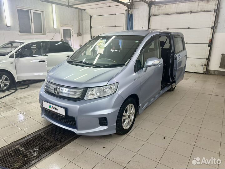 Honda Freed 1.5 CVT, 2011, 137 000 км