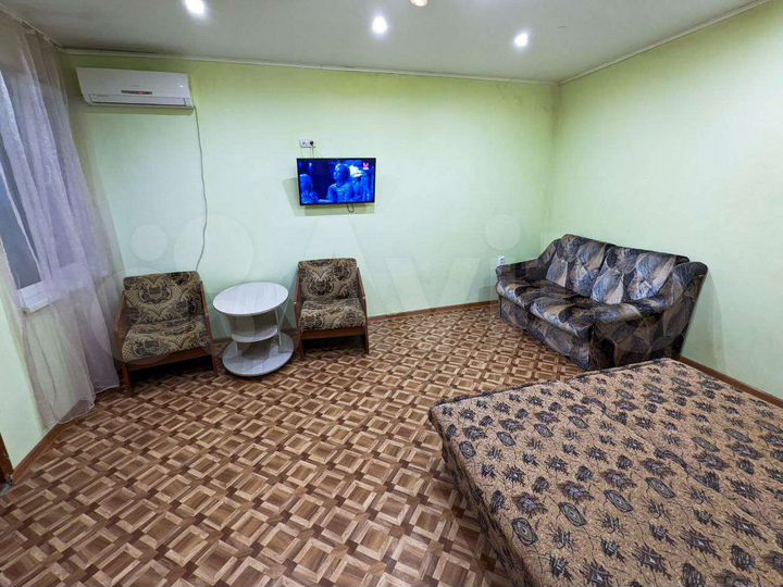 Дом 37 м² на участке 1 сот.