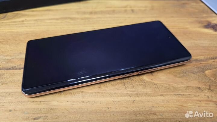 realme 11 Pro, 8/128 ГБ