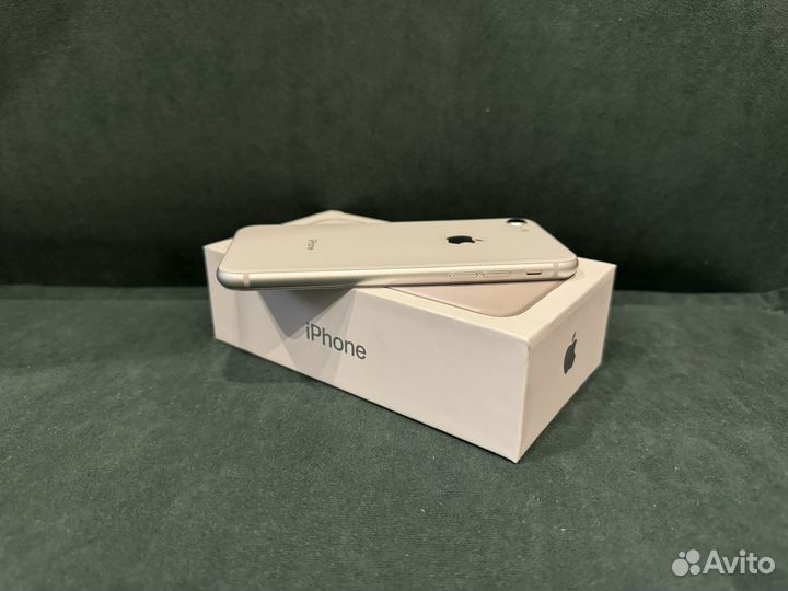iPhone 8, 64 ГБ
