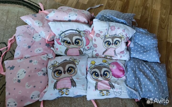 Бортики подушки в кроватку