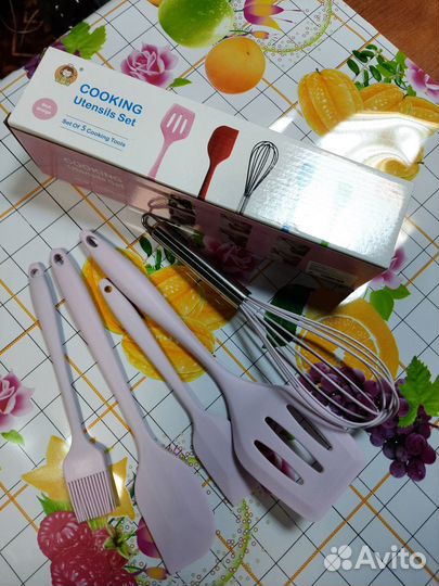 Набор кухонных принадлежностей